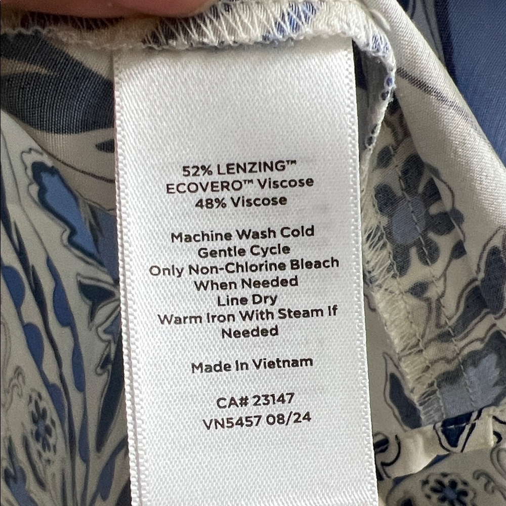 Talbots Blue and White Floral Blouse - Picture 5 of 5